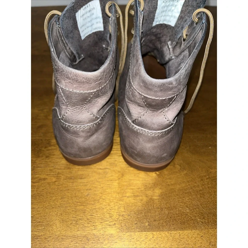 Kodiak Women's 9.5 Low-Rider Original Boot Outdoor Rugged Leather Taupe Brown